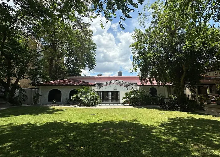 Apartment Miranamin Nest Kamantigi - Two Bed In Historic With Luxury Indoor Plunge Pool, Garden Access, Self-service Breakfast, Guest Kitchen, Pet-friendly Manila